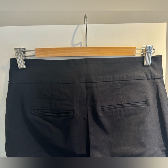 Navy Capri Pants - Picture 3 of 6